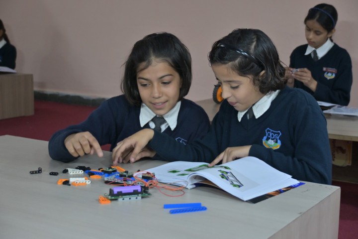 top school in sikar